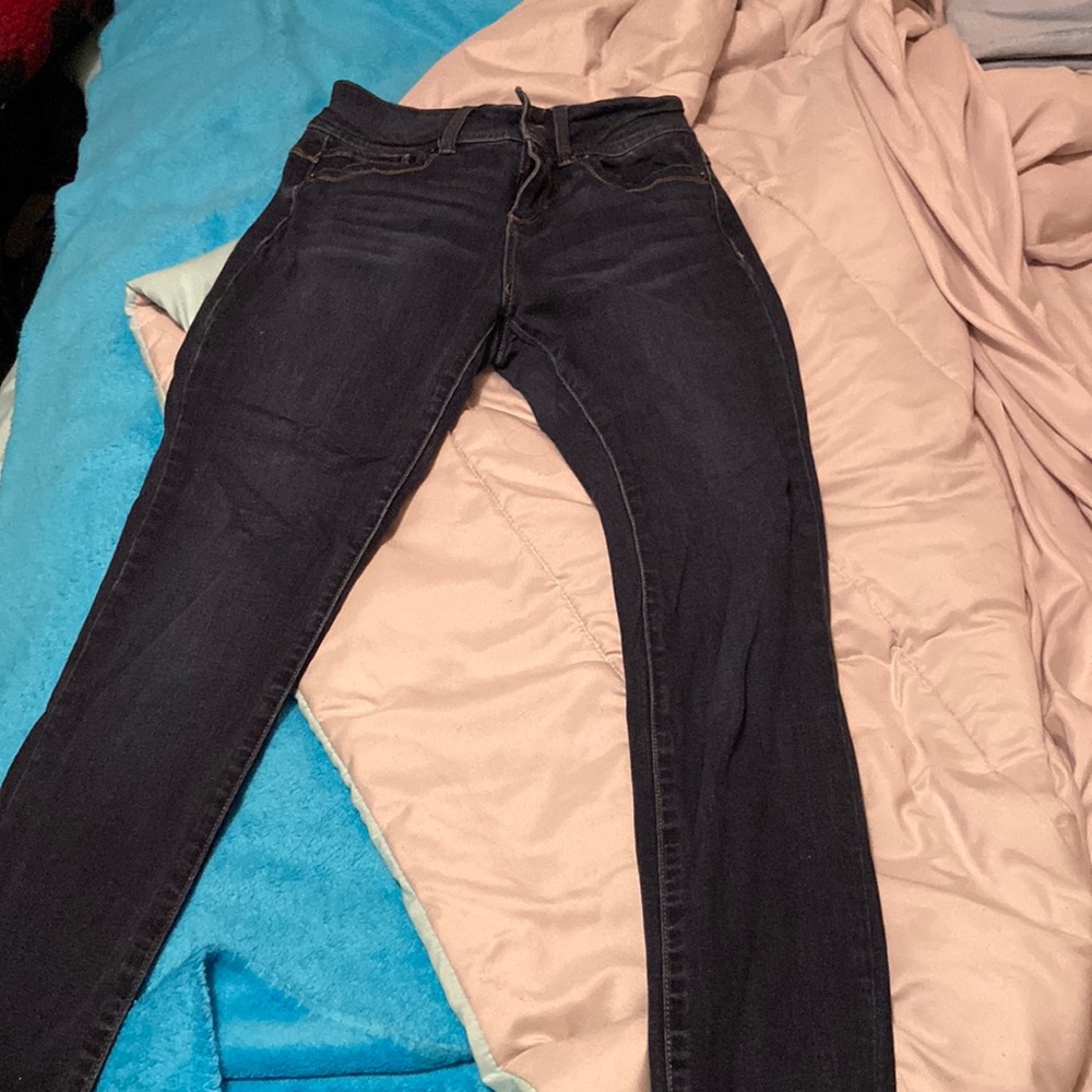Mid rise skinny jeans